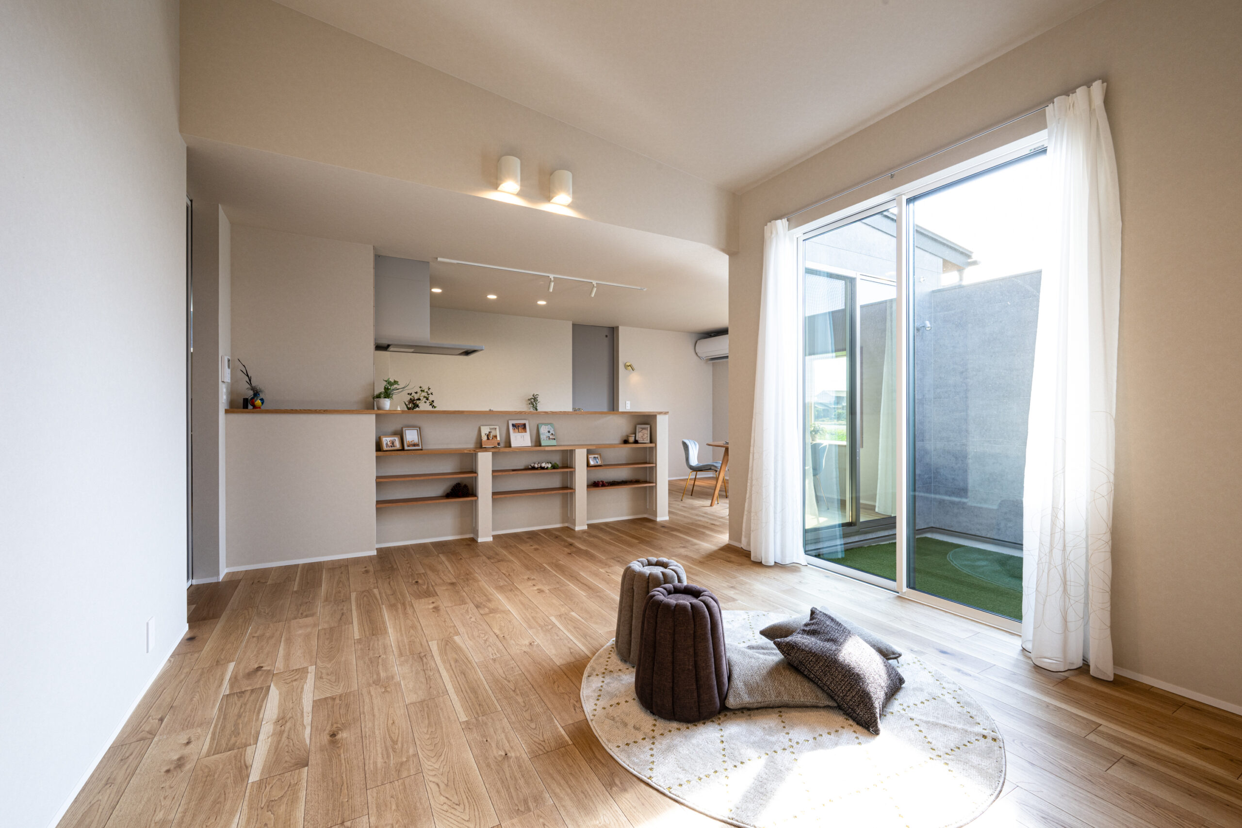 開放感のある約21帖のLDK空間