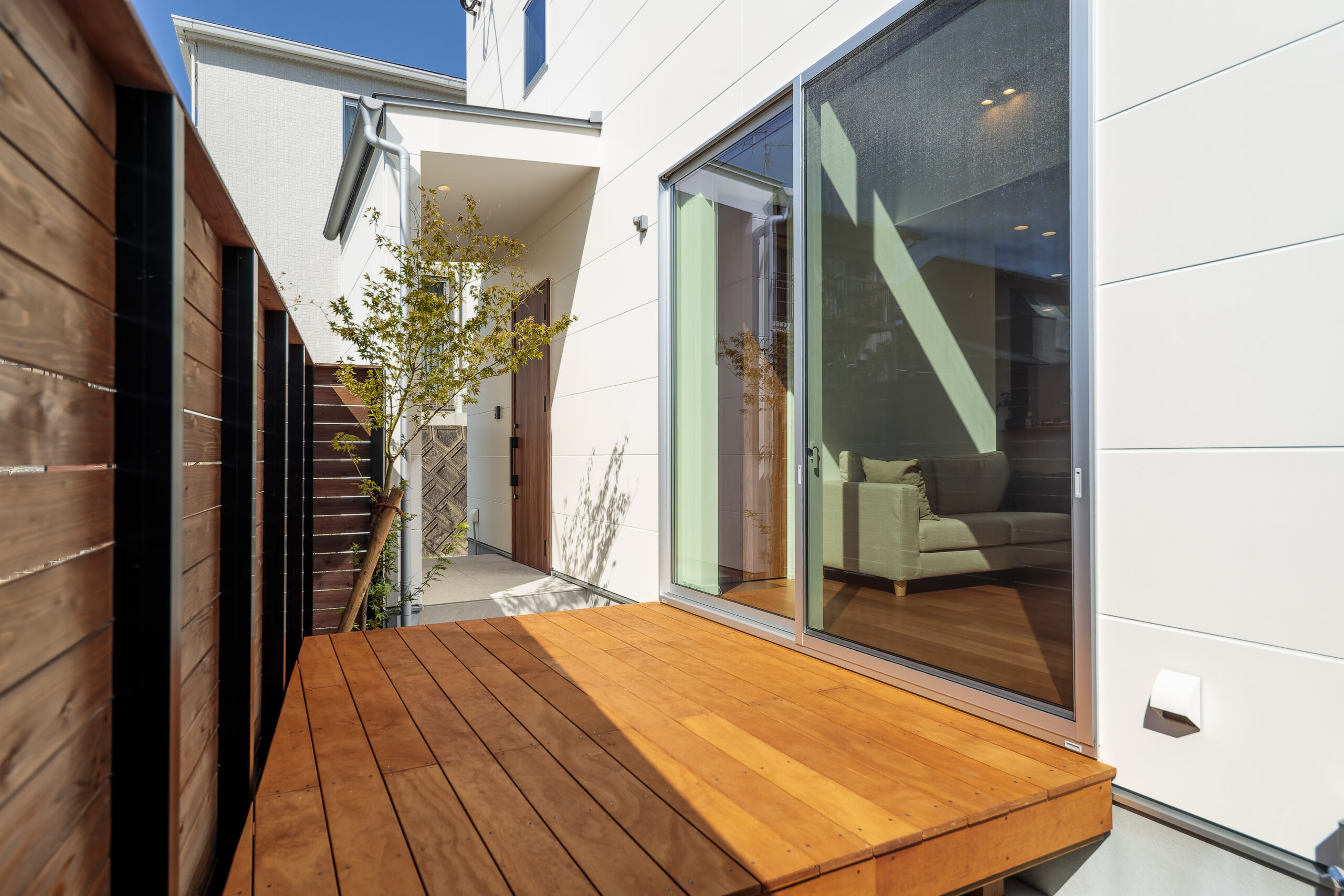 家族の楽しみを広げるウッドデッキ