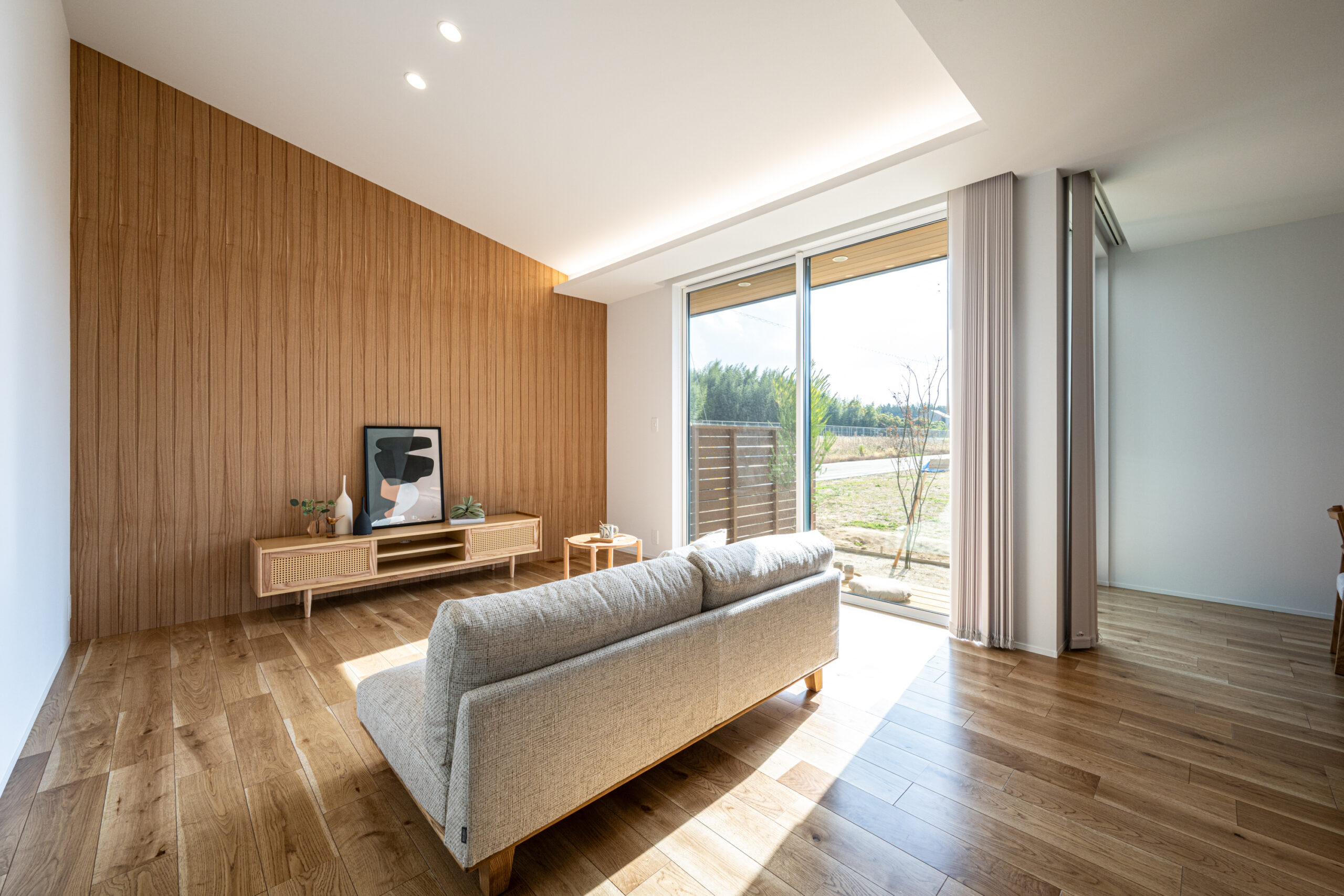 プロの視点で「納得」が深まる。設計士による直接案内