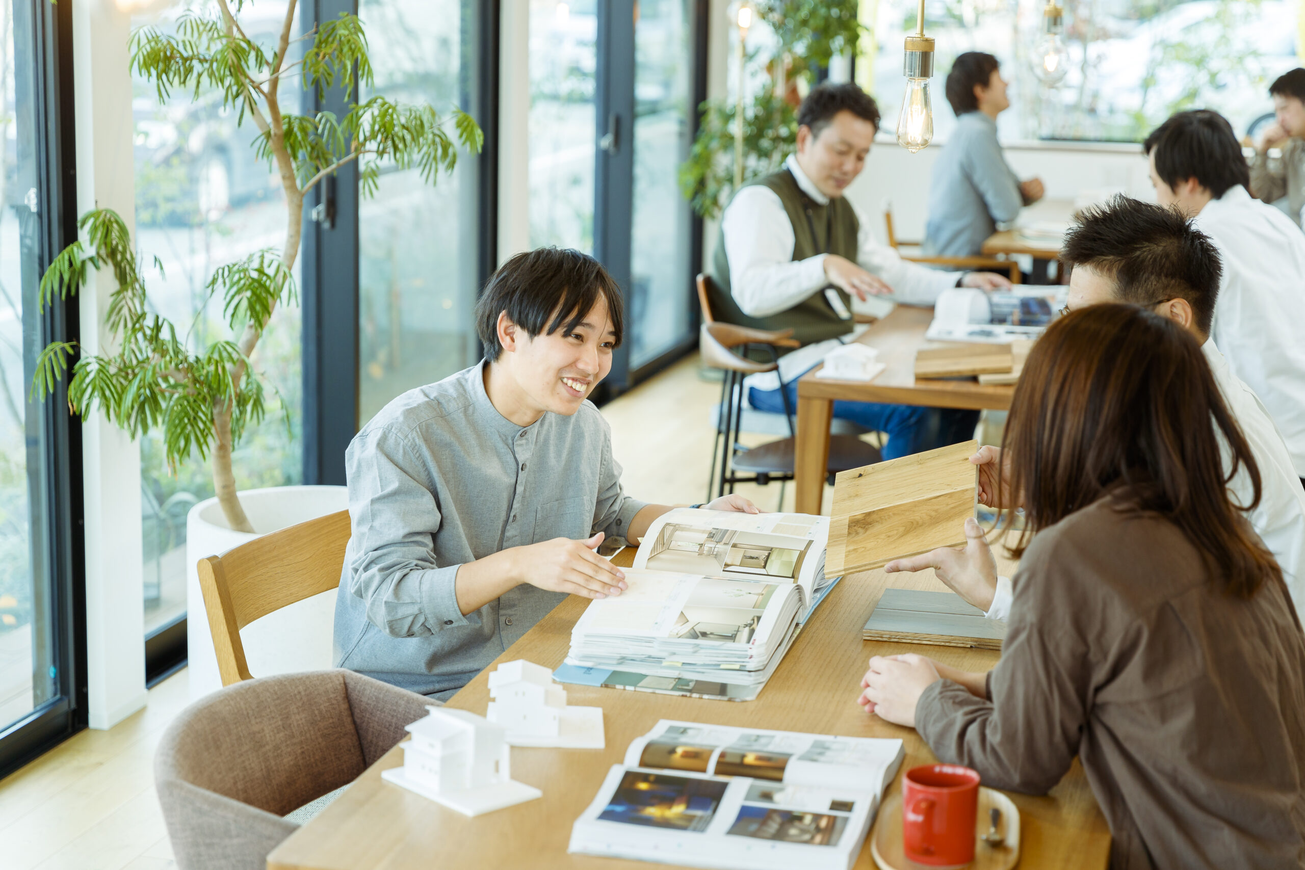設計士との二人三脚で叶えた、人が集う住まい